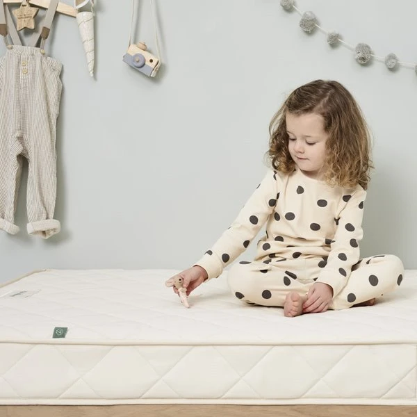 Little Green Sheep Natural Junior Mattress - 90X200cm 2 Little Green Sheep Natural Junior Mattress - 90X200cm - Image 2