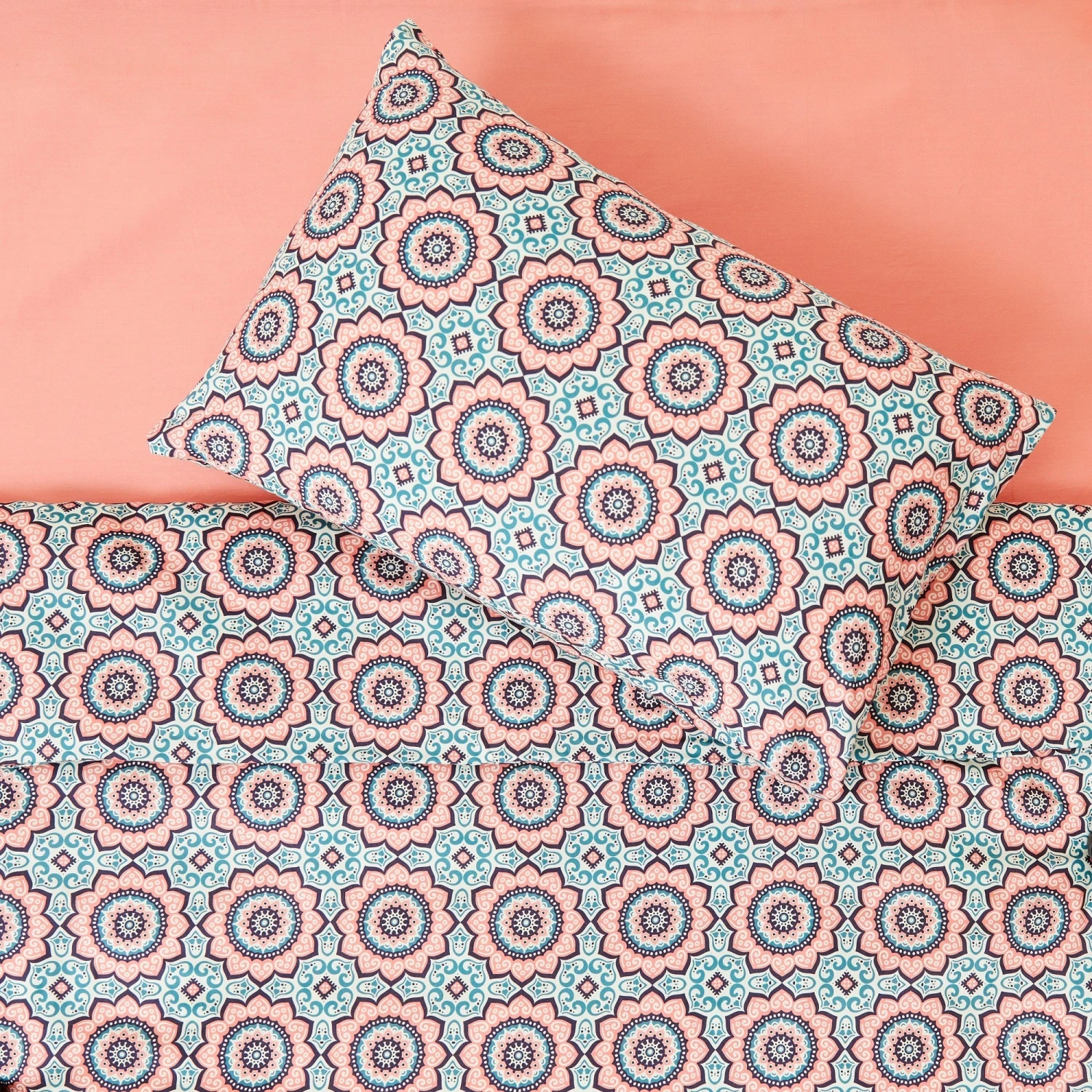 Kabode Ankara Organic Duvet Cover & Pillowcase 5 Kabode Ankara Organic Duvet Cover & Pillowcase - Image 5