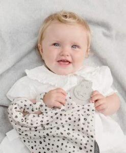 Cheeky Chompers Baby Comforter With Teether - Leopard Spot -Baby Product Store cheeky chompers cheeky chompers baby comforter with teether leopard spot 34543970910373