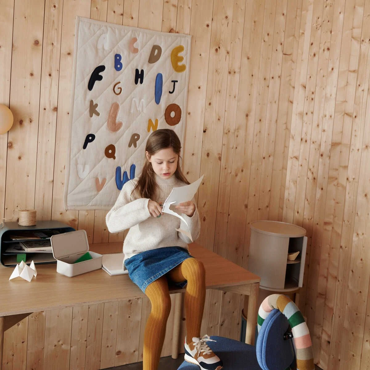 Liewood Regitze Desktop Organiser - Whale Blue Mix 2 Liewood Regitze Desktop Organiser - Whale Blue Mix - Image 2