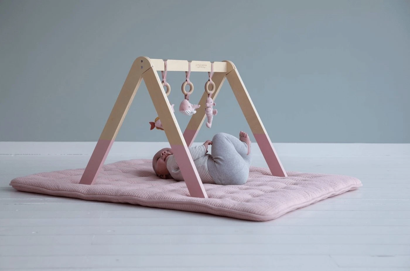 Little Dutch Baby Play Gym Ocean - Pink 3 Little Dutch Baby Play Gym Ocean - Pink - Image 3