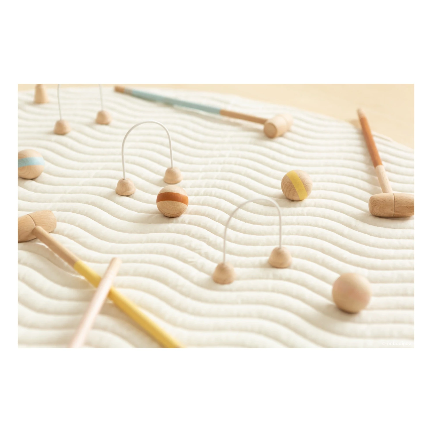 Nobodinoz Mini Wooden Croquet Set 2 Nobodinoz Mini Wooden Croquet Set - Image 2