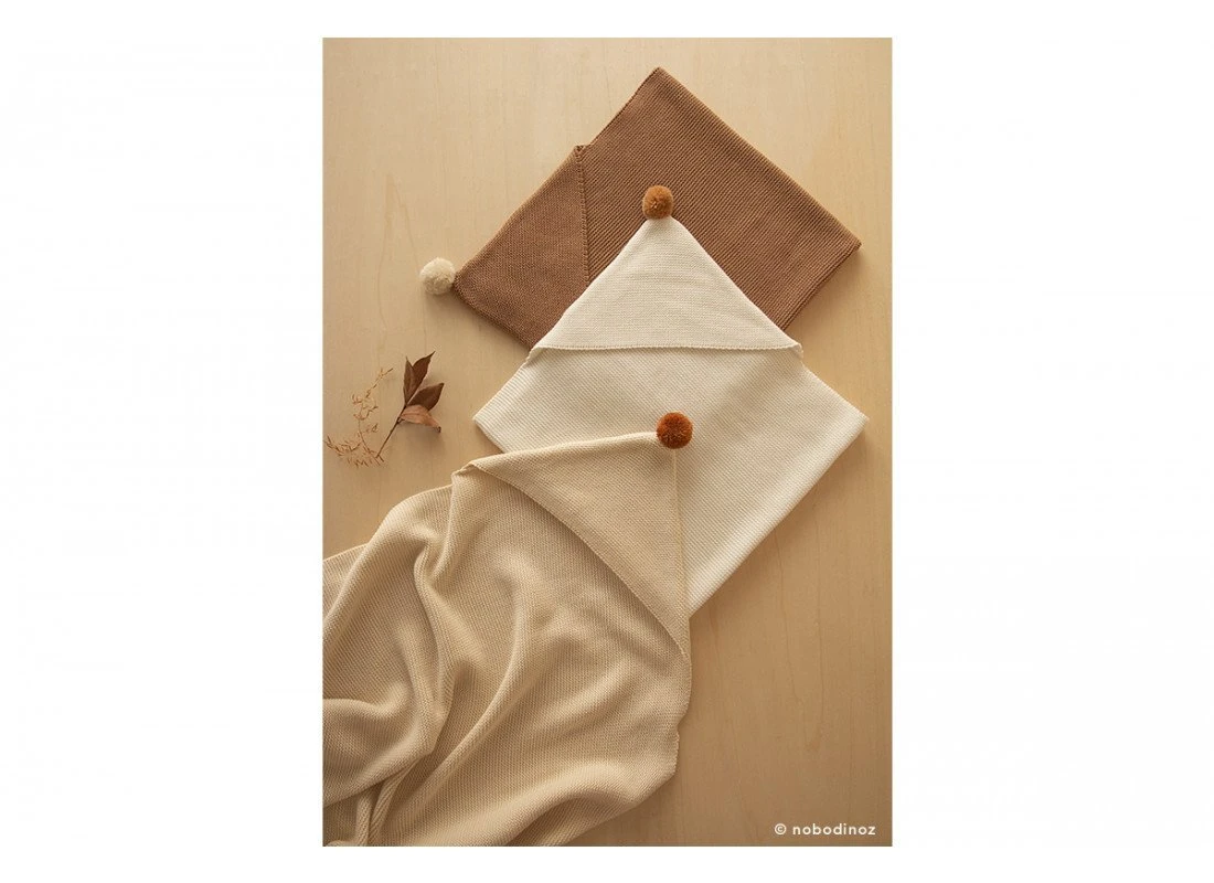 Nobodinoz So Natural Baby Cape - Milk 2 Nobodinoz So Natural Baby Cape - Milk - Image 2