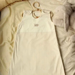 Avery Row Sleeping Bag 1 Tog - Wild Chamomile -Baby Product Store sleeping bag e91efd89 49ea 452e bfba d260601ec7d3