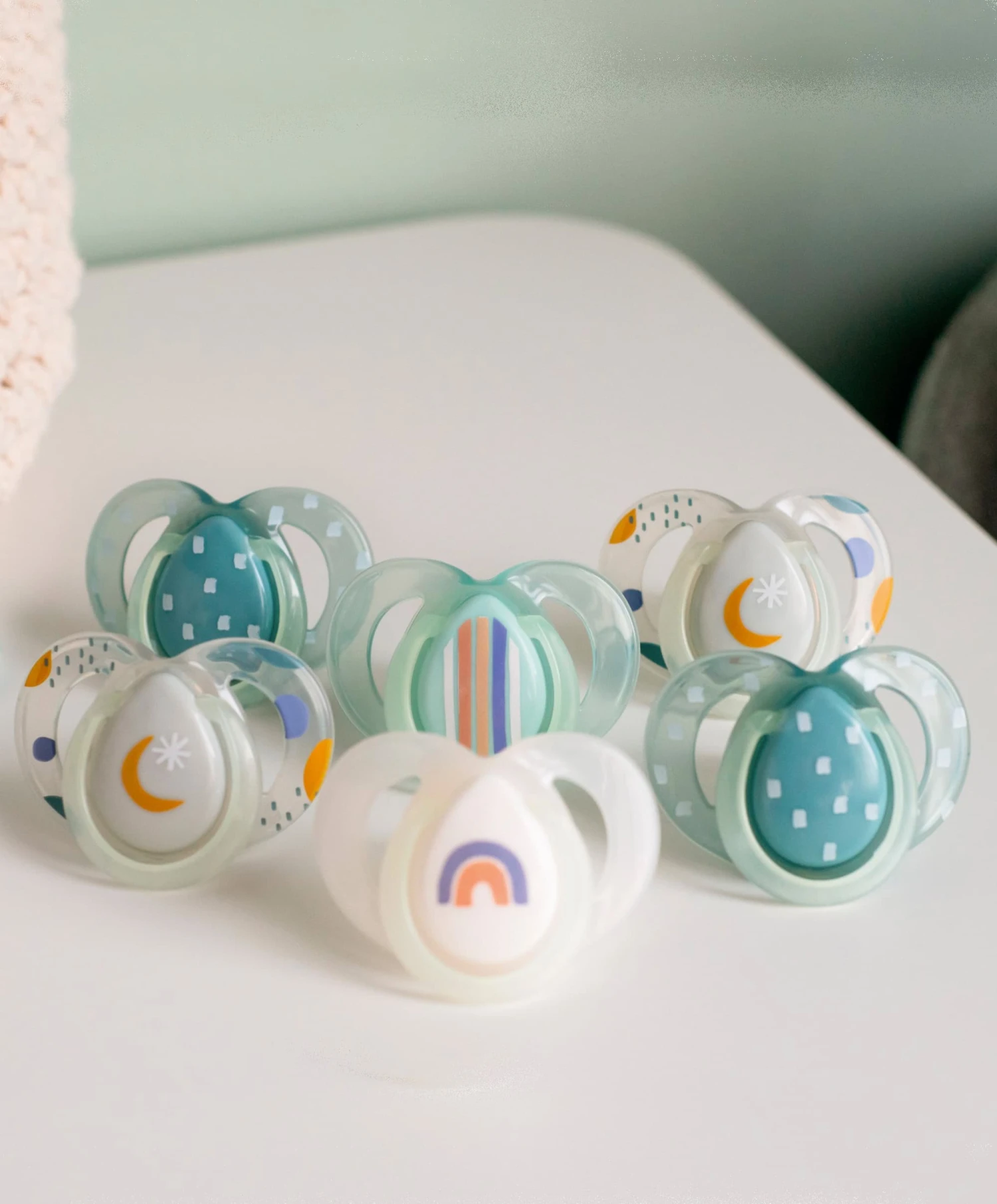 Tommee Tippee Night Time Soothers- Pack Of 6 Dummies 8 Tommee Tippee Night Time Soothers- Pack Of 6 Dummies - Image 8